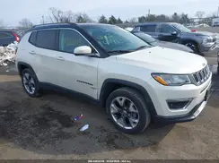 3C4NJDCB7JT280723 2018 JEEP COMPASS