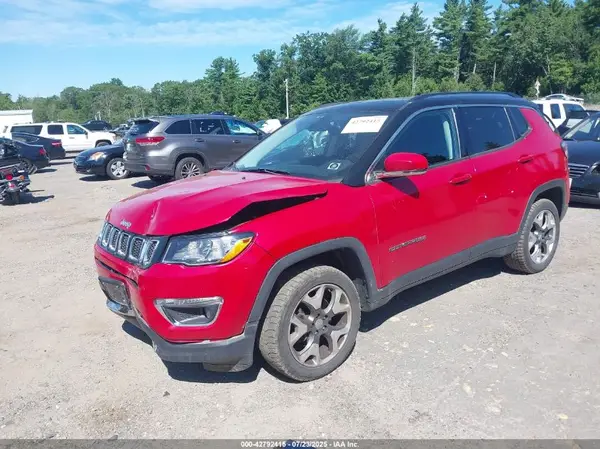 3C4NJDCB7JT280897 2018 JEEP COMPASS - Image 2
