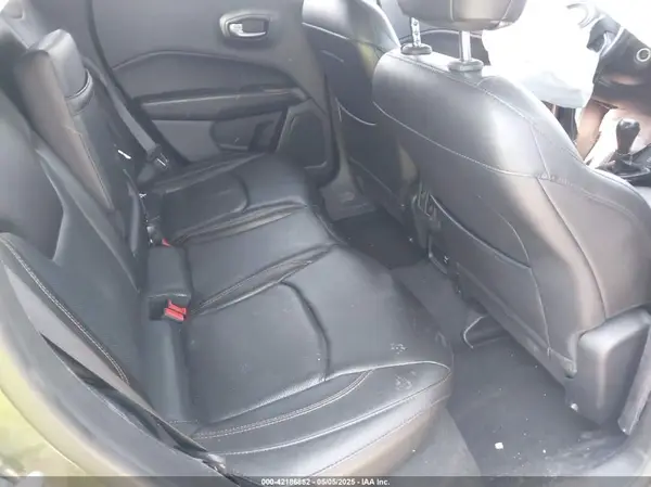 3C4NJDCB7JT298249 2018 JEEP COMPASS - Image 8