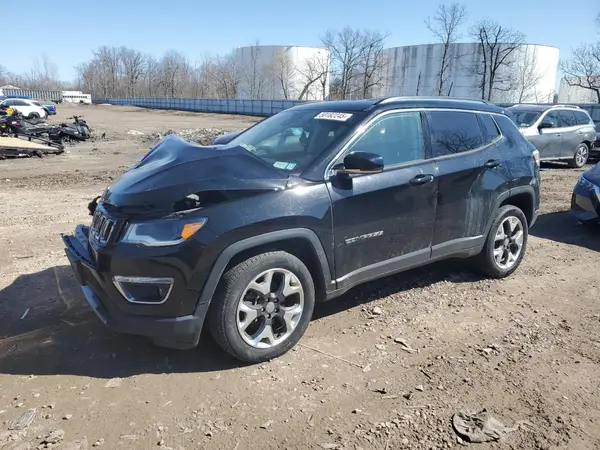 3C4NJDCB7JT332920 2018 JEEP COMPASS - Image 1