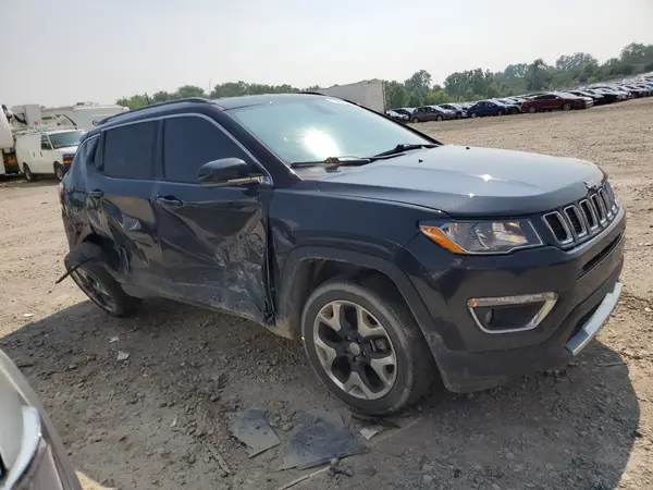 3C4NJDCB7JT354352 2018 JEEP COMPASS - Image 8