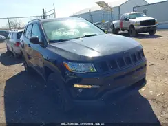 3C4NJDCB7JT361639 2018 JEEP COMPASS