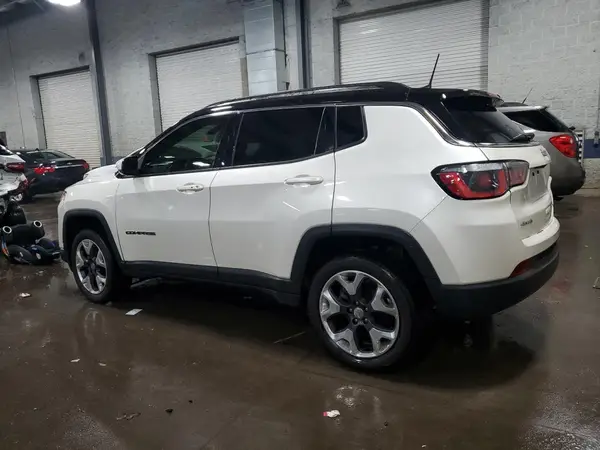 3C4NJDCB7JT365464 2018 JEEP COMPASS - Image 2
