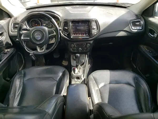 3C4NJDCB7JT372950 2018 JEEP COMPASS - Image 8