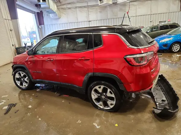 3C4NJDCB7JT397380 2018 JEEP COMPASS - Image 2