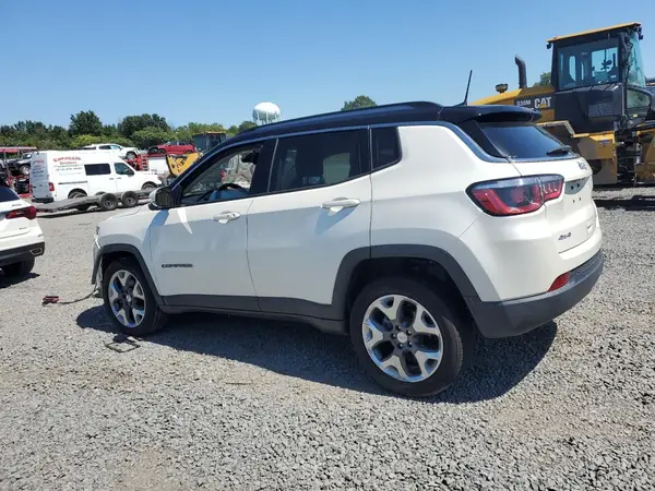 3C4NJDCB7JT402092 2018 JEEP COMPASS - Image 2