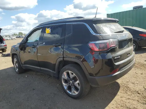 3C4NJDCB7JT432967 2018 JEEP COMPASS - Image 2