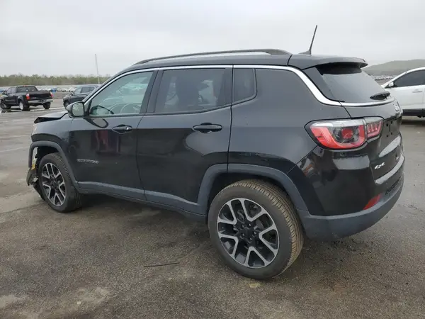 3C4NJDCB7JT434671 2018 JEEP COMPASS - Image 2