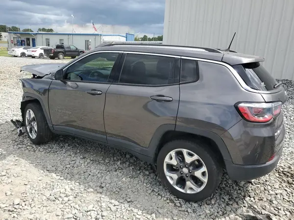3C4NJDCB7JT453768 2018 JEEP COMPASS - Image 2