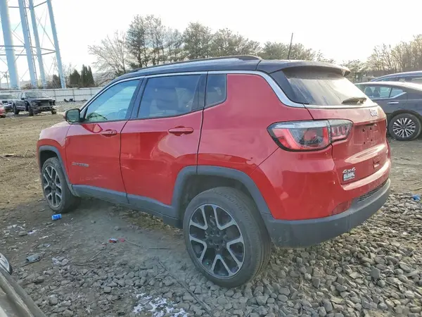 3C4NJDCB7JT479920 2018 JEEP COMPASS - Image 2