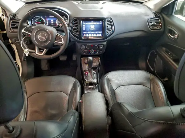 3C4NJDCB7JT480310 2018 JEEP COMPASS - Image 8