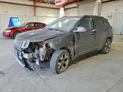 3C4NJDCB7KT594261 2019 JEEP COMPASS