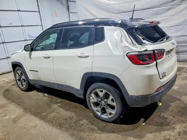 3C4NJDCB7KT594616 2019 JEEP COMPASS - Image 2
