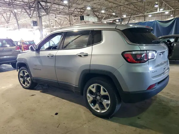 3C4NJDCB7KT619904 2019 JEEP COMPASS - Image 2