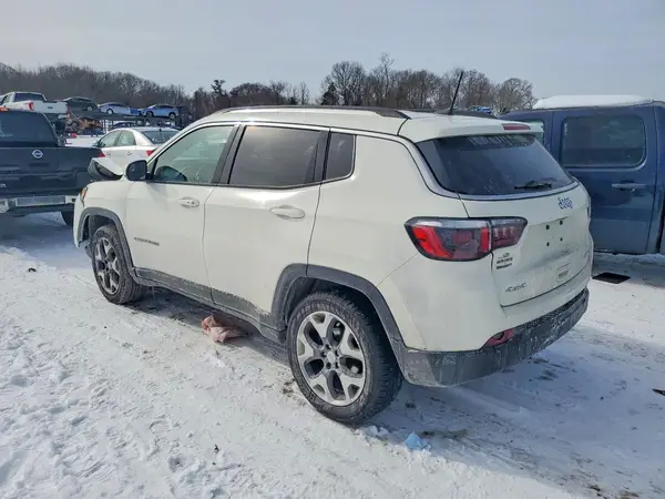 3C4NJDCB7KT621023 2019 JEEP COMPASS - Image 2
