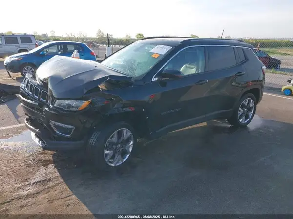 3C4NJDCB7KT622852 2019 JEEP COMPASS - Image 2