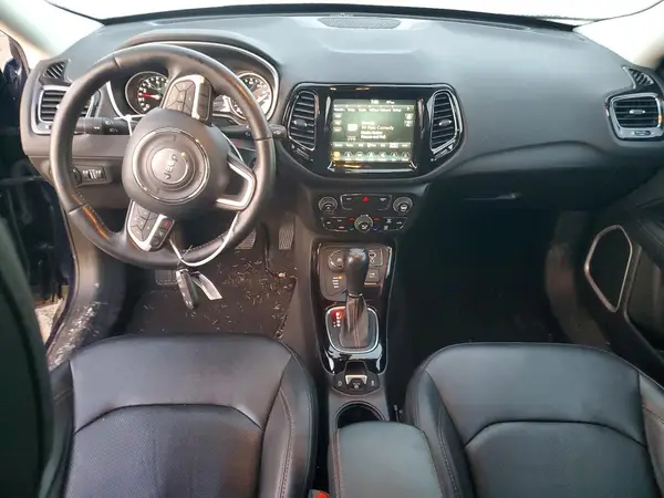 3C4NJDCB7KT638355 2019 JEEP COMPASS - Image 8