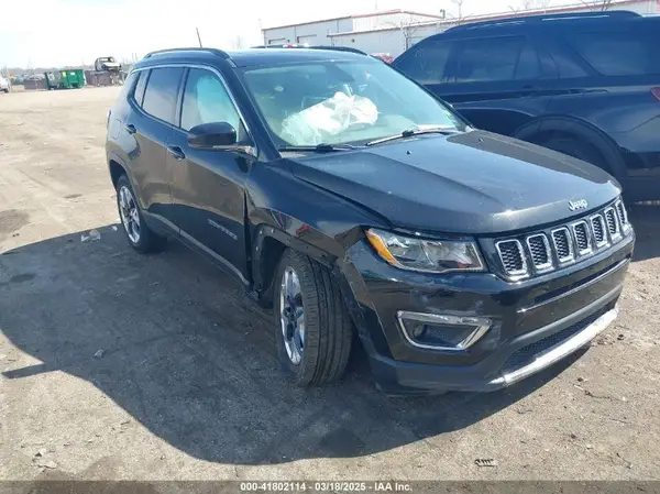 3C4NJDCB7KT638629 2019 JEEP COMPASS - Image 1