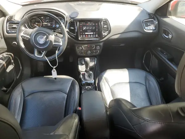 3C4NJDCB7KT641739 2019 JEEP COMPASS - Image 8