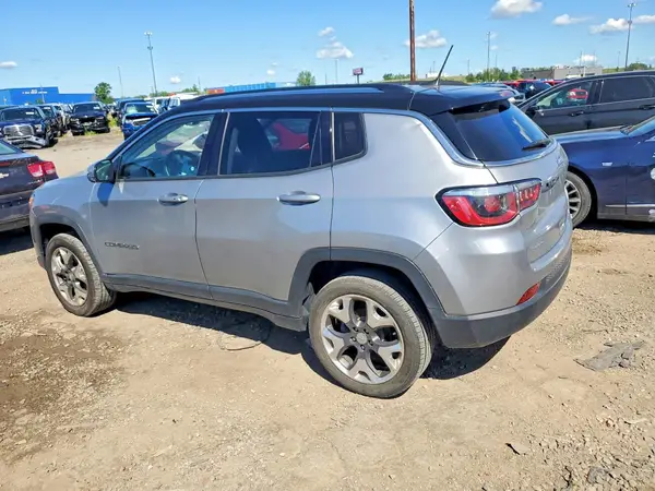 3C4NJDCB7KT666110 2019 JEEP COMPASS - Image 2