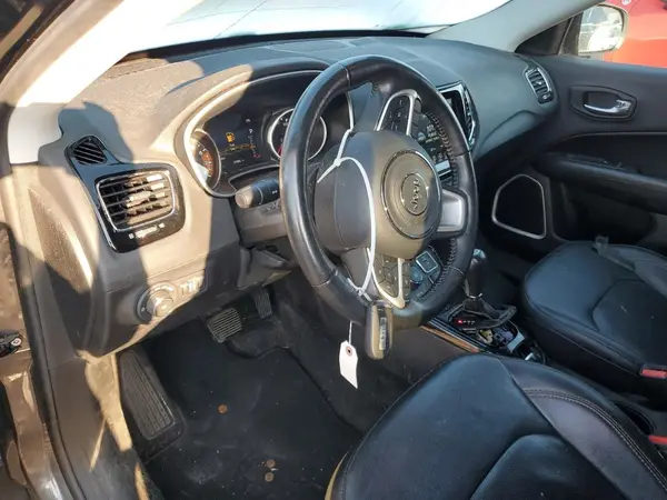 3C4NJDCB7KT669475 2019 JEEP COMPASS - Image 8