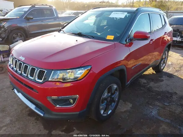 3C4NJDCB7KT669699 2019 JEEP COMPASS - Image 2