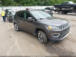 3C4NJDCB7KT674143 2019 JEEP COMPASS