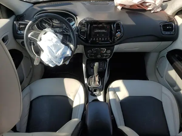 3C4NJDCB7KT679083 2019 JEEP COMPASS - Image 8