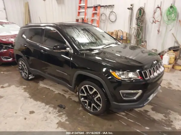 3C4NJDCB7KT679293 2019 JEEP COMPASS - Image 1