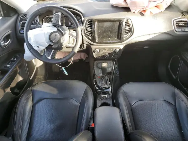 3C4NJDCB7KT682775 2019 JEEP COMPASS - Image 8