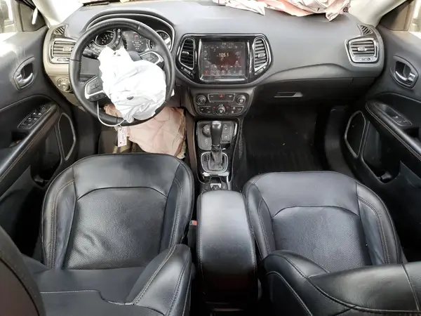 3C4NJDCB7KT766515 2019 JEEP COMPASS - Image 8