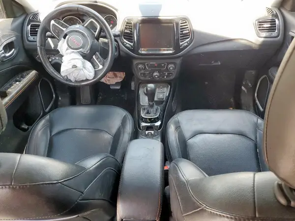 3C4NJDCB7KT796078 2019 JEEP COMPASS - Image 8