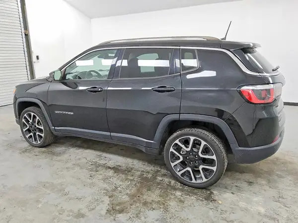 3C4NJDCB7KT815244 2019 JEEP COMPASS - Image 2