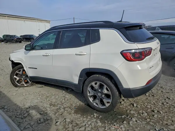 3C4NJDCB7KT842332 2019 JEEP COMPASS - Image 2