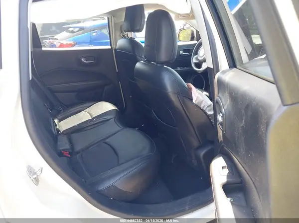 3C4NJDCB7LT118268 2020 JEEP COMPASS - Image 8