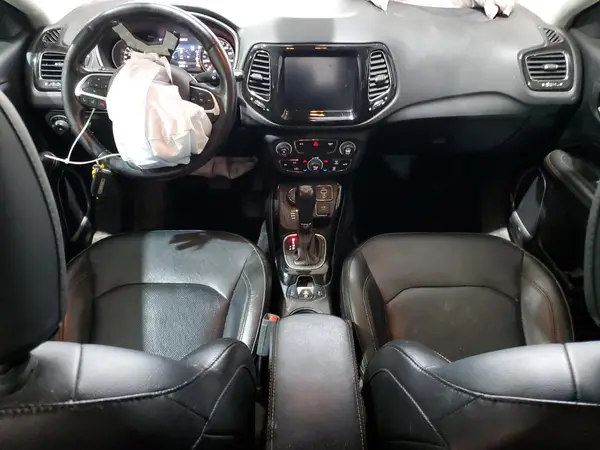 3C4NJDCB7LT138035 2020 JEEP COMPASS - Image 8