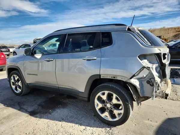 3C4NJDCB7LT167115 2020 JEEP COMPASS - Image 2