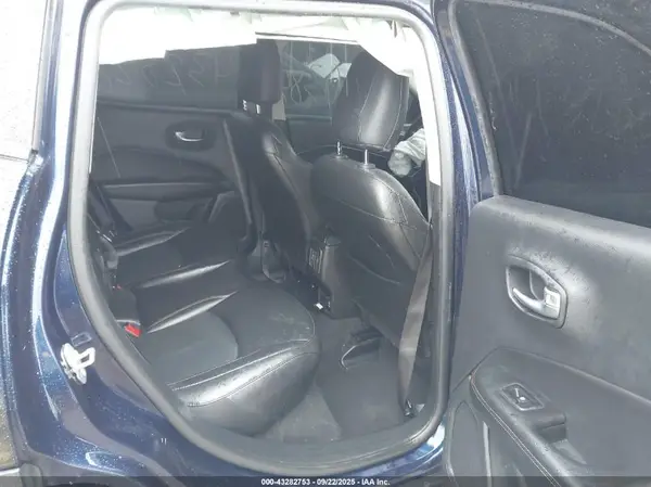 3C4NJDCB7LT178471 2020 JEEP COMPASS - Image 8