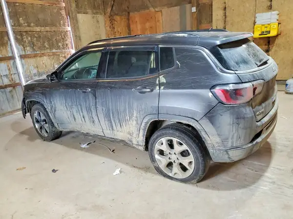 3C4NJDCB7LT185453 2020 JEEP COMPASS - Image 2