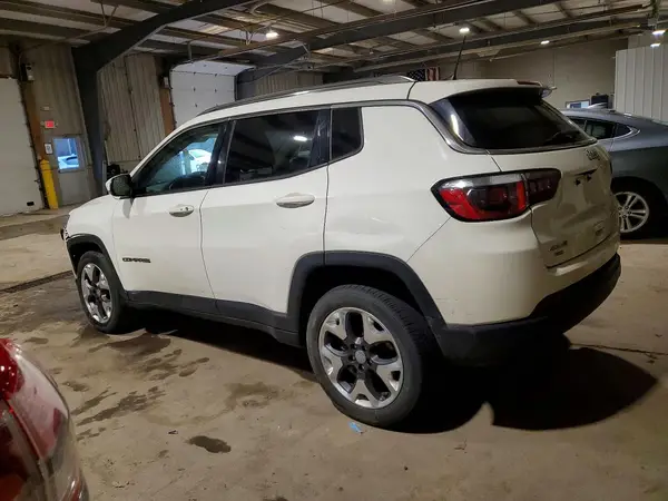 3C4NJDCB7LT215356 2020 JEEP COMPASS - Image 2