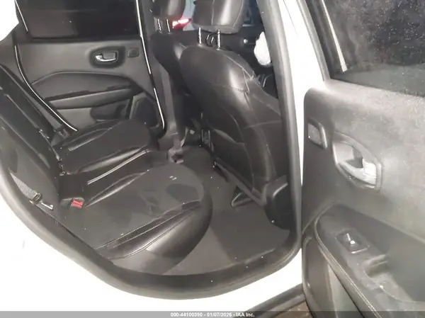 3C4NJDCB7LT234232 2020 JEEP COMPASS - Image 8