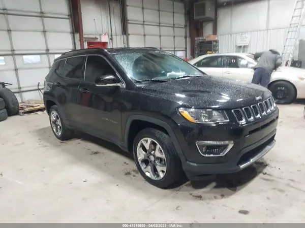 3C4NJDCB7LT240340 2020 JEEP COMPASS - Image 1