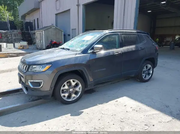 3C4NJDCB7MT516033 2021 JEEP COMPASS - Image 2