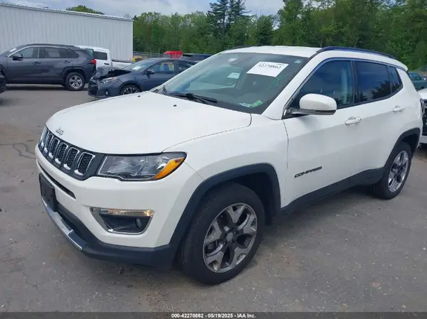 3C4NJDCB7MT520275 2021 JEEP COMPASS - Image 2