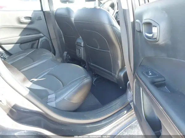 3C4NJDCB7MT524259 2021 JEEP COMPASS - Image 8