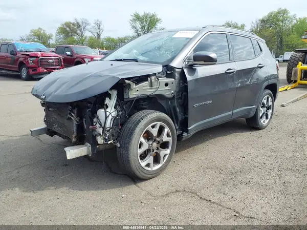 3C4NJDCB7MT553485 2021 JEEP COMPASS - Image 2