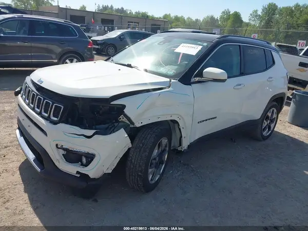3C4NJDCB7MT554958 2021 JEEP COMPASS - Image 2