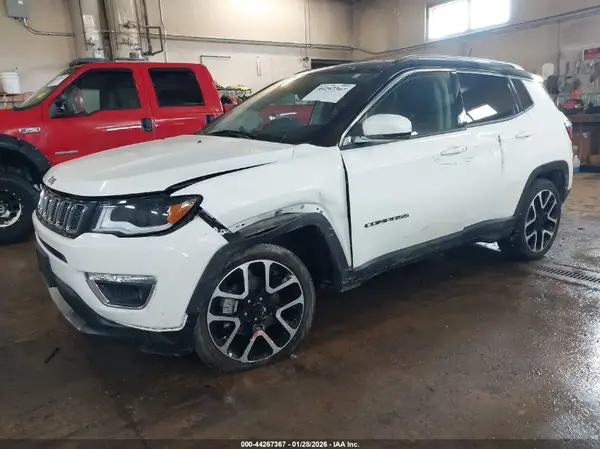 3C4NJDCB7MT581416 2021 JEEP COMPASS - Image 2