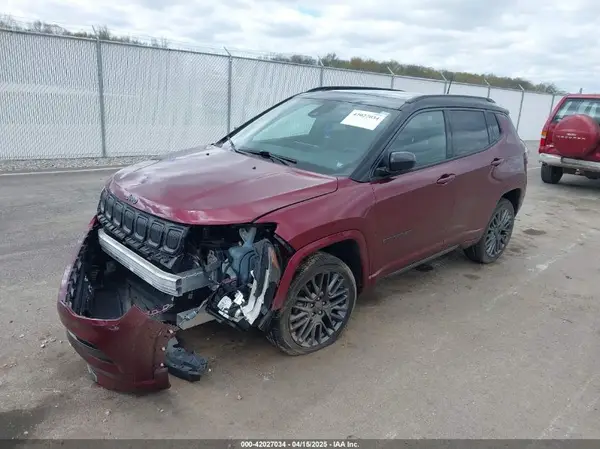 3C4NJDCB7NT101666 2022 JEEP COMPASS - Image 2