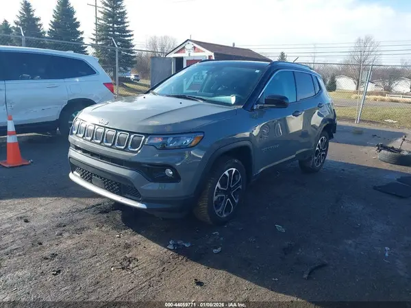 3C4NJDCB7NT105216 2022 JEEP COMPASS - Image 2